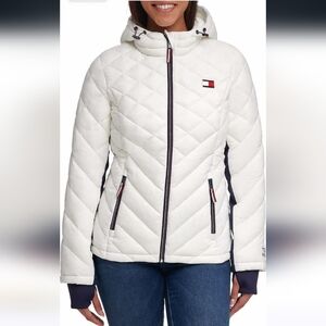 Tommy Hilfiger Women's Hooded Zip Front Short Packable Jacket size S white (sw1)